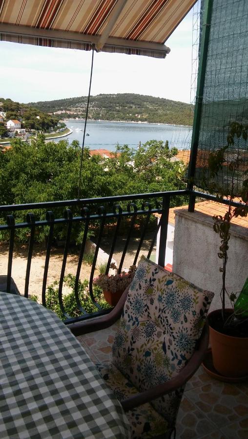Veldic Apartments Tisno Bagian luar foto